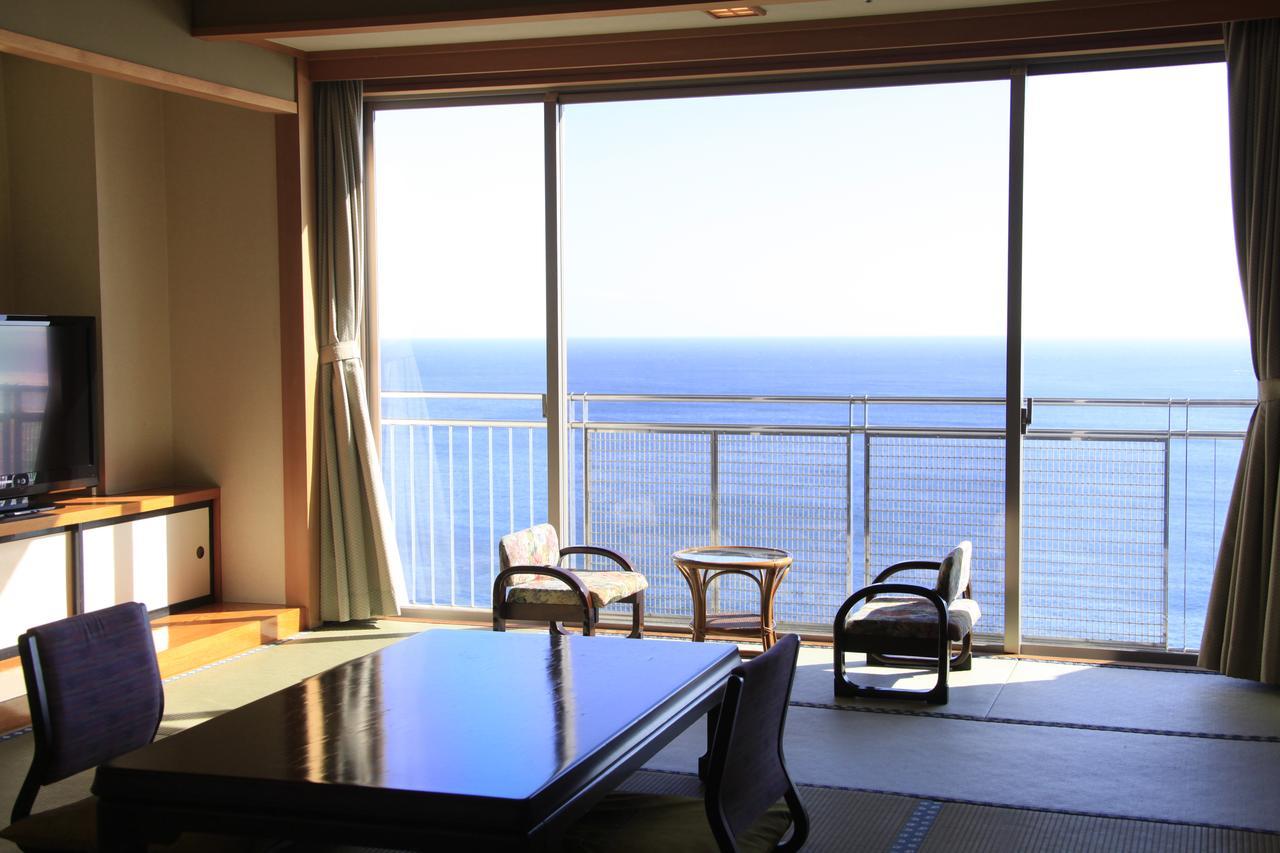Kkr Hotel Atami Atami  Bagian luar foto