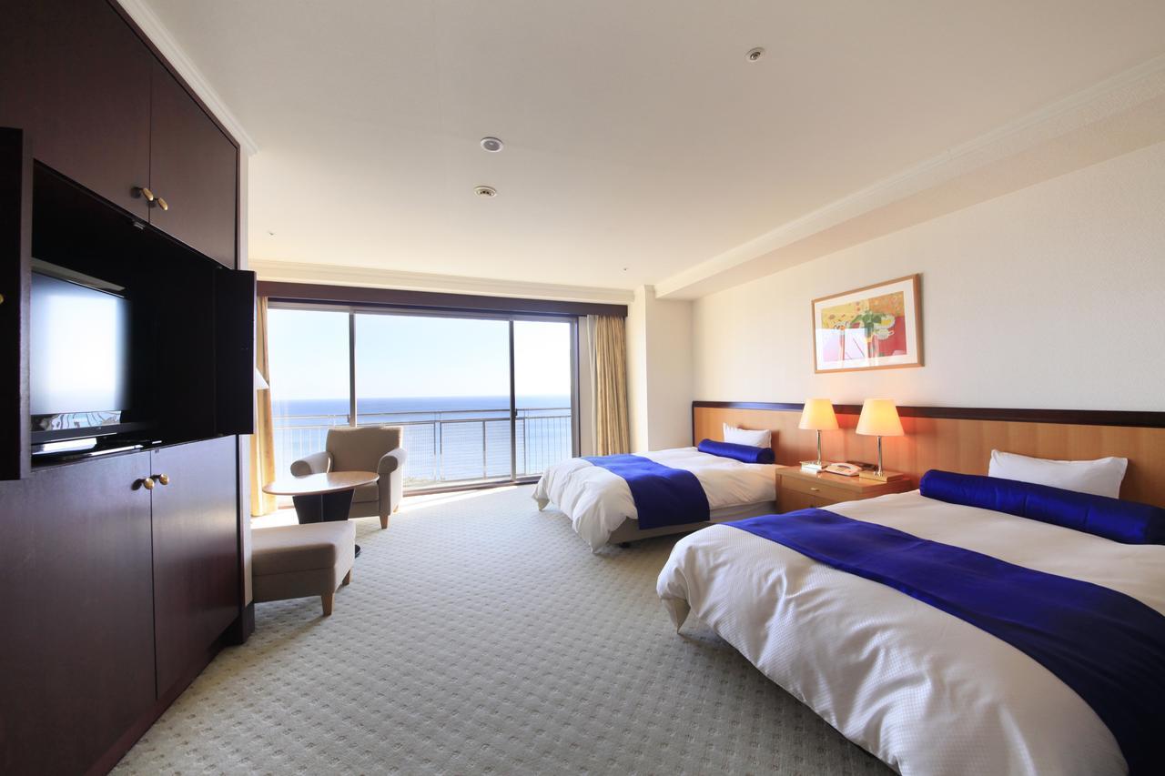 Kkr Hotel Atami Atami  Bagian luar foto